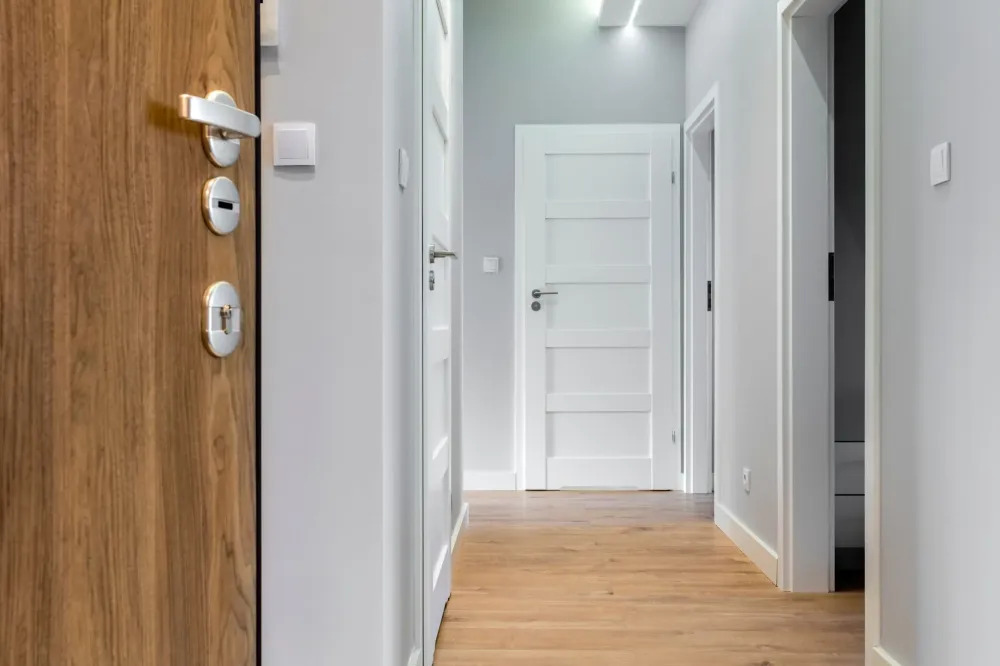 encadrements-portes-bois